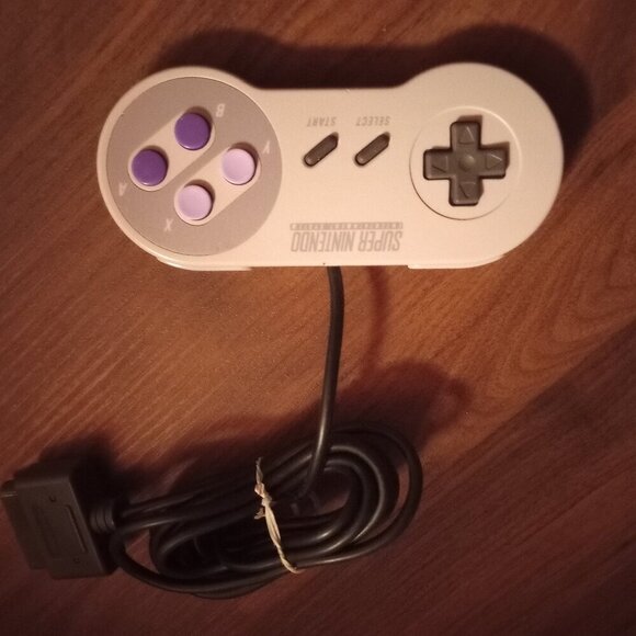 Nintendo SNES OEM Controller {Cleaned and Working} (Used) - Picture 2 of 13